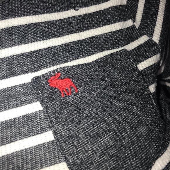 Abercrombie kids top XL - Picture 2 of 3